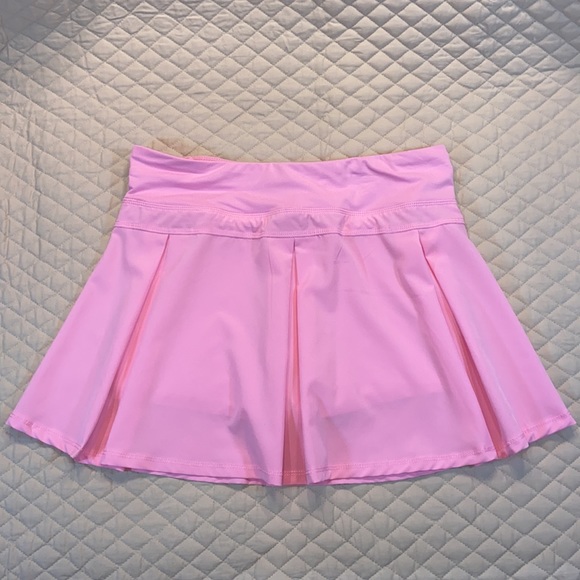 Active Girl Tennis, Golf & Roller Skating Skirt. Pink. Matching Under Shorts. - Picture 3 of 7